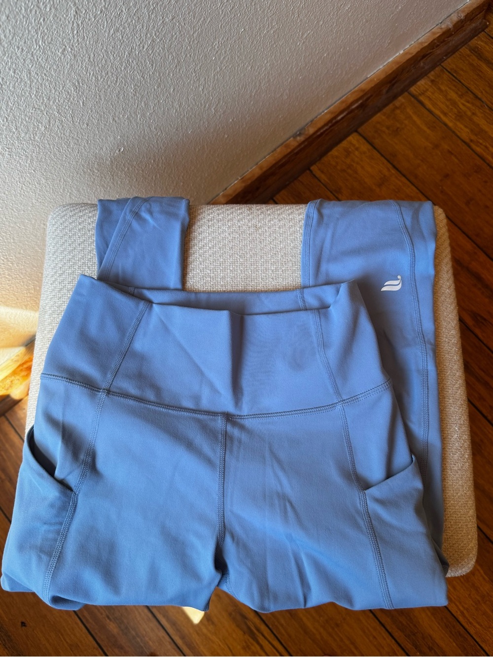 Fabletics light blue leggings size small